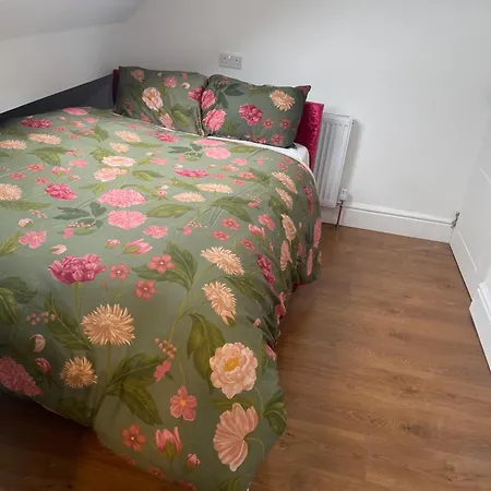 Princess Shahzadi בית הארחה מנצ'סטר