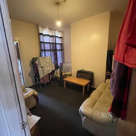 The Cosy Nest 3br 펜션 맨체스터