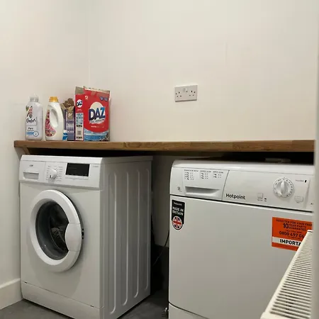 4 - Private In A Near Centre Manchester