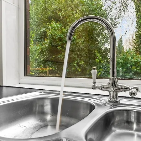 Premium Failsworth - Sleeps Up To 7! Manchester