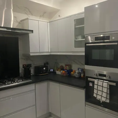 Spacious Double In Kwatera prywatna Manchester