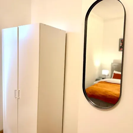 בית נופש Modern And Comfy 3 Bed Near Etihad, Coop Live Arena And Centre *
