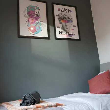 Casa vacanze Spacious 3-bedroom Near Centre With Parking Manchester