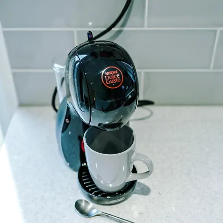 Stylish 2br House For 4 In With Parking * Mánchester