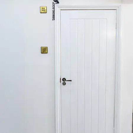 Villa Paradise Nestv Manchester