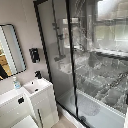 招待所 Hendham - Near Etihad Stadium, Coop Live Arena, National Cycling Centre & 24 Hour Asda 曼彻斯特