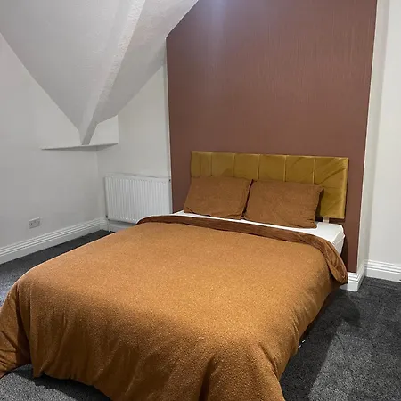 Princess Shahzadi Quarto em Acomodações Particulares Manchester