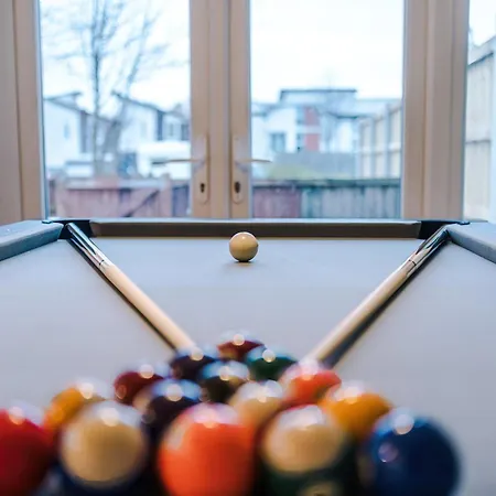 Stylish House In With Pool Table Manchester