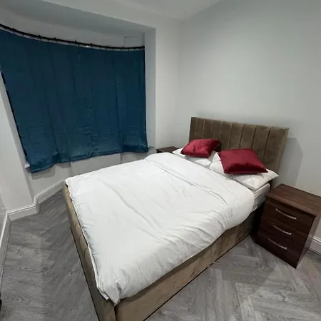 Mayford Shared House