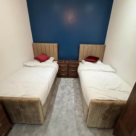 Mayford Shared House *