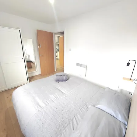 Fresh Private In Shared 2 Bed Flat Deltapoint Kwatera prywatna Manchester