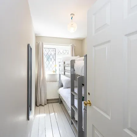 3-bed Didsbury M20 Parking Long Mánchester