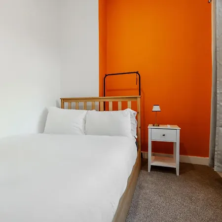 펜션 Exotic 4bd, Etihad, Coop Arena - Tv In And Outdoor Dining