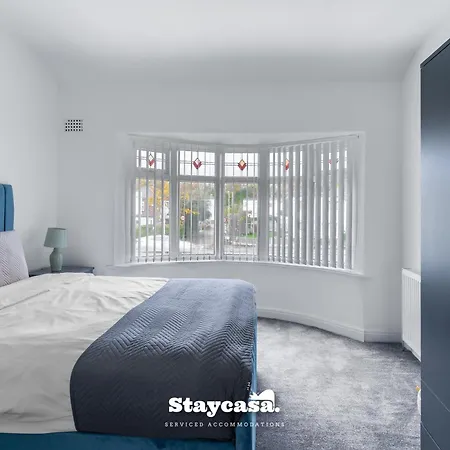 Vakantiehuis Spacious 4-bed Near Didsbury Manchester