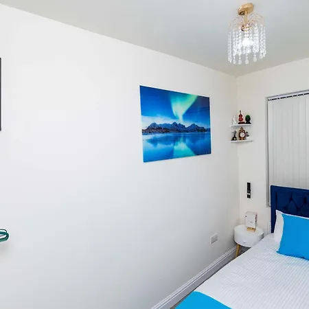 Paradise Nestv Villa Manchester