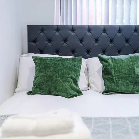 3 Bedroom Town House - Etihad Stadium - Free Parking * Mánchester