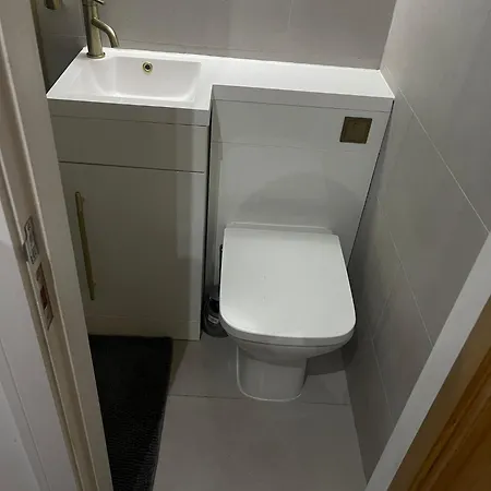 Hendham - Near Etihad Stadium, Coop Live Arena, National Cycling Centre & 24 Hour Asda 招待所