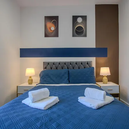 Casa de Férias Modern & Spacious 4-bedroom Home, Family & Contractor Friendly, *