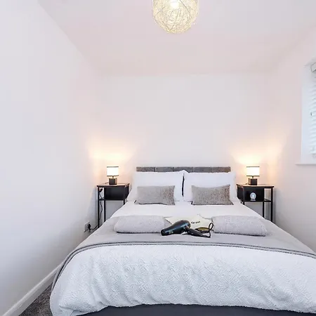Stylish 2br House For 4 In With Parking Σπίτι διακοπών Μάντσεστερ