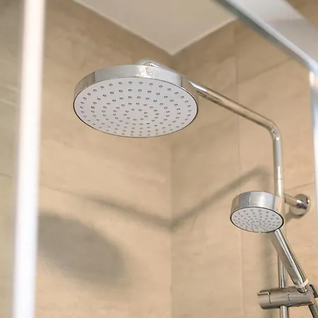 Contractors Pad Wi-fi Free Parking 20 - Off Monthly