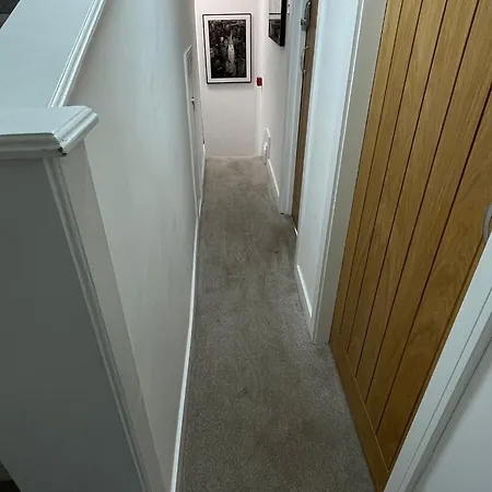 Hendham - Near Etihad Stadium, Coop Live Arena, National Cycling Centre & 24 Hour Asda Guest house *