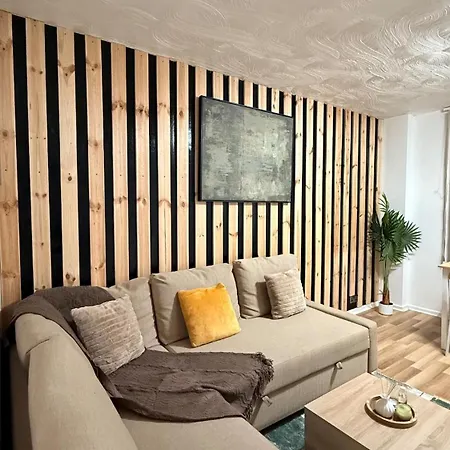 Dakota Sioux Center Shudehill Station Apartment