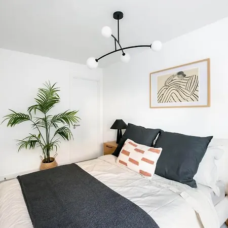 Bluebird Luxury Apartment