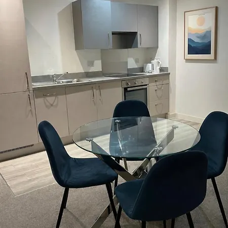 Centre Luxury Retreat *