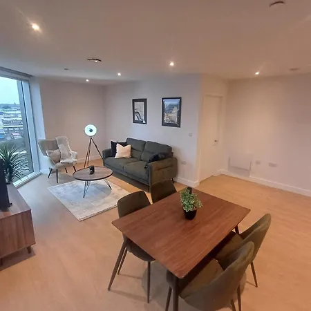 Apartamento Victoria Riverside Retreat 2bdr 2bath