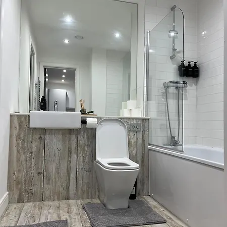 Lägenhet Balcony View Deluxe 2 Bed Ao Arena & Victoria Stn *