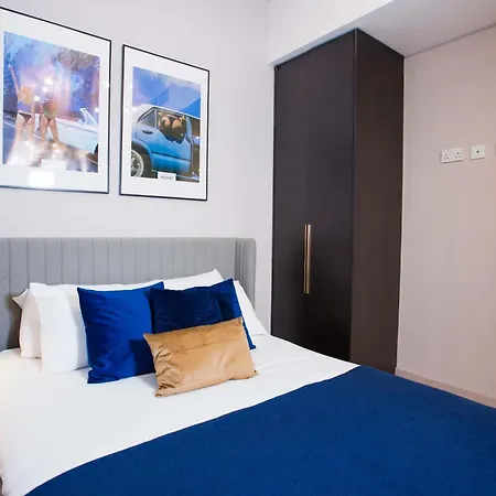 아파트 Stylish Modern Escape In The Heart Of *