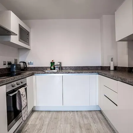 Apartman Elegant Modern One Bed Flat With Juliet Balcony Manchester