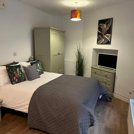 Bright In The Heart Of Chorlton Mánchester