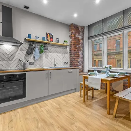 King Bed Flat In The Heart Of The - Pass The Keys 아파트 맨체스터