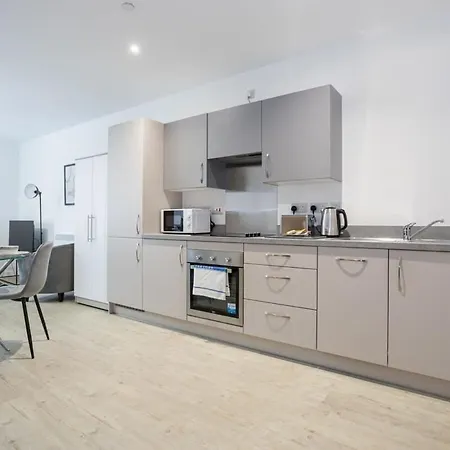 Modern With Balcony In * Manchester