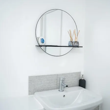 Cozy New 2Br Home In Manchester Parking Sport City * Manchester