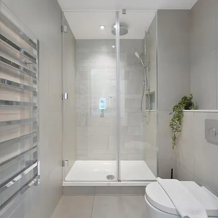 דירה Stylish And Spacious 2 Bedroom 2 Bathroom