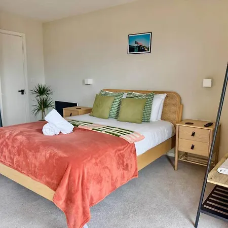 Boutique Centre Apartment, Balcony, Parking * Mánchester