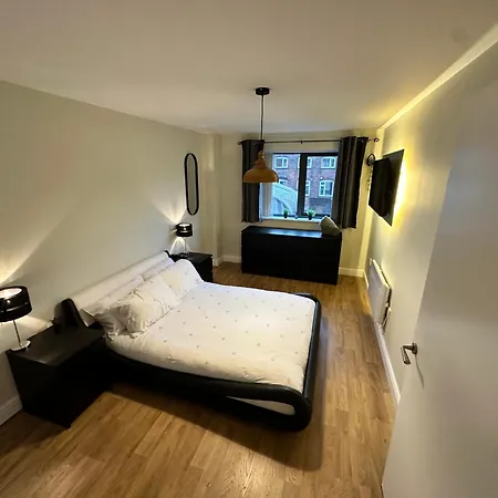 Modern Centre 1-bed Quiet & Comfortable
