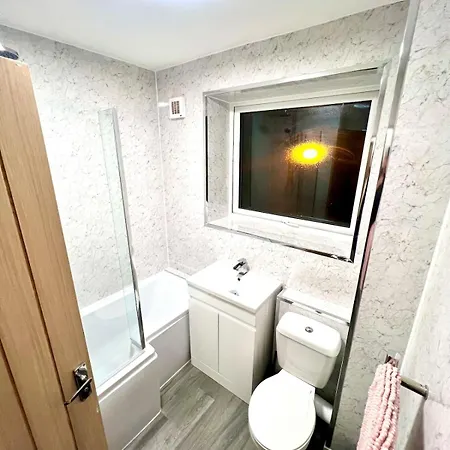 Apartamento Stretford Gem - South