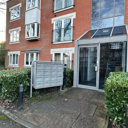 Modern Essential Flat In Chorlton