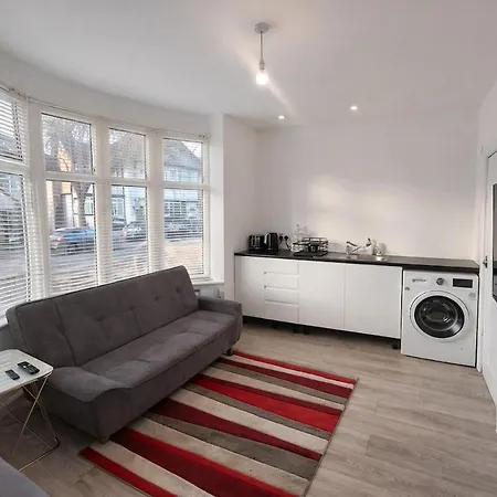 Cozy 1-bed Flat Ideal For Short & Long * Manchester