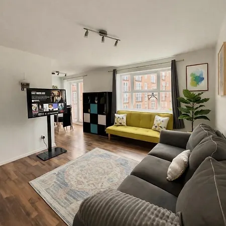 Crown Heights Executive