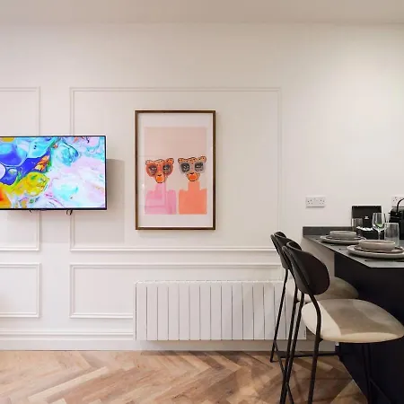 Calico At The Heim Apartamento *