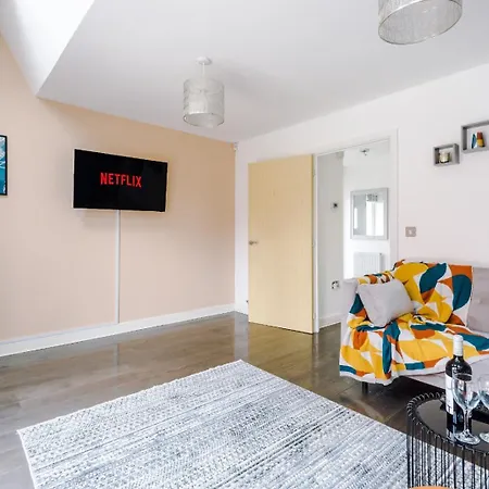 Aldridge By Guestz Apartament Manchester