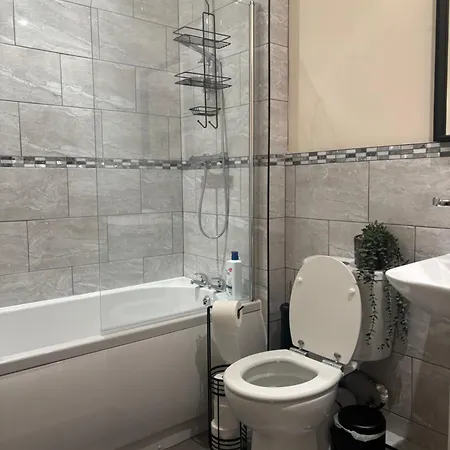 Nivora 1 曼彻斯特