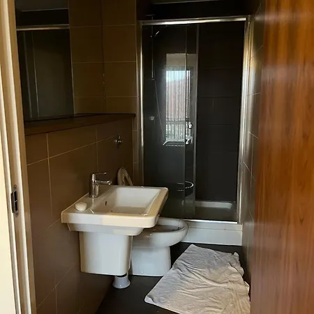 Luxury 2 Bed Mcr Fast Wifi And Free Parking * Manchester