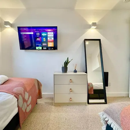 Lejlighed 3 Bedroom Penthouse Roof Garden Parking Canal