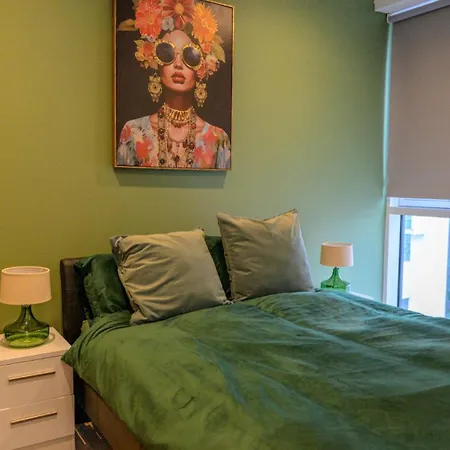 Salford Skyline At Media Манчестер