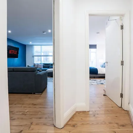 Stylish Modern In The Heart Of The